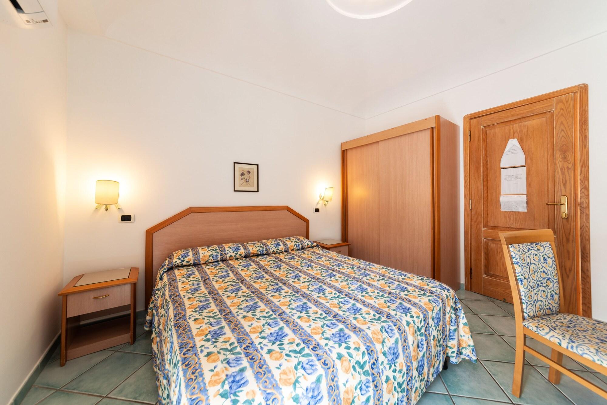 La Capannina - Hotel & Apartments Ischia Exterior photo