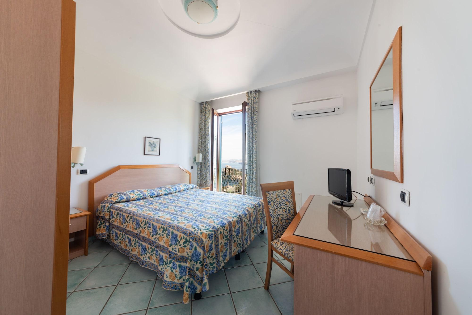 La Capannina - Hotel & Apartments Ischia Exterior photo