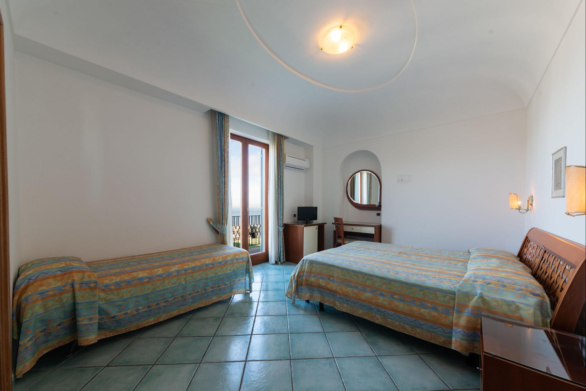La Capannina - Hotel & Apartments Ischia Exterior photo
