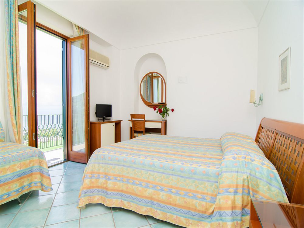 La Capannina - Hotel & Apartments Ischia Exterior photo