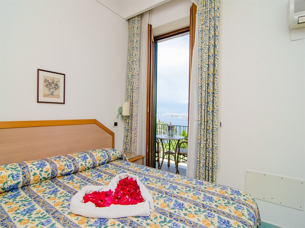 La Capannina - Hotel & Apartments Ischia Exterior photo
